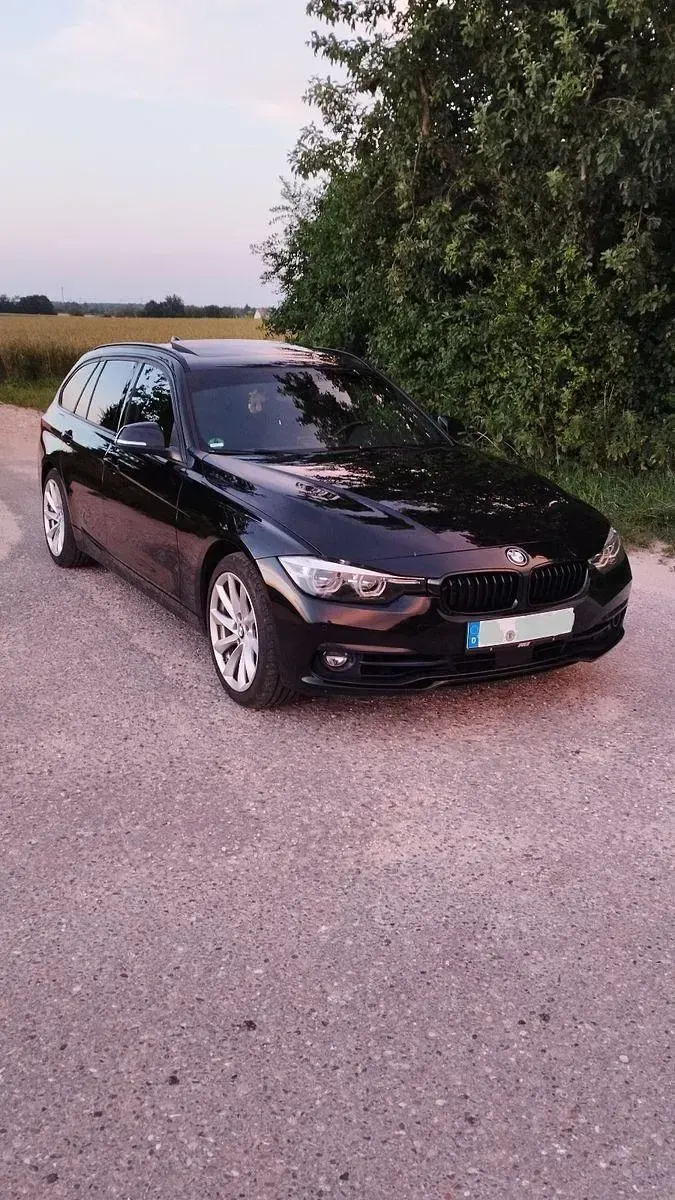 Gebraucht BMW 335 Sport Line 313 PS (230 kW) 2017 Schwarz Kombi