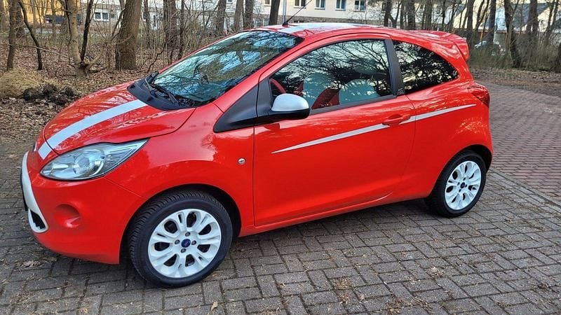 Gebraucht Ford Ka Individual 69 PS (50 kW) 2009 Rot Kleinwagen