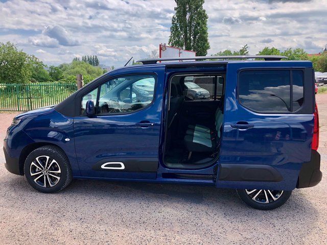 Gebraucht Citroën Berlingo PureTech 110 PS (80 kW) 2018 Blau metallic Van / Kleinbus