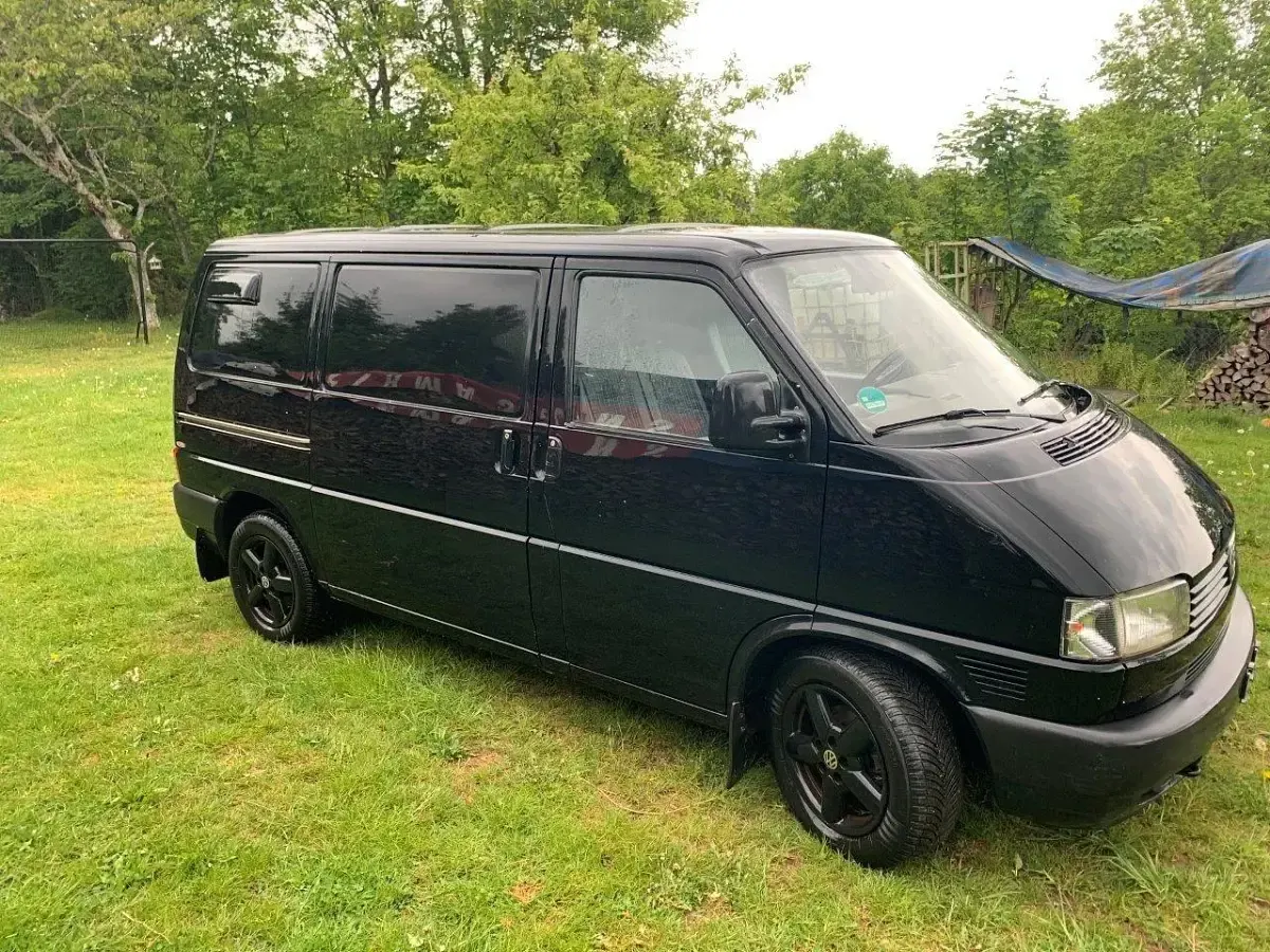 Gebraucht VW Transporter 88 PS (64 kW) 2002 Schwarz Van
