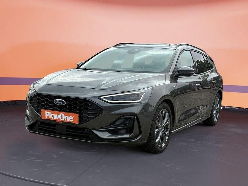 Grau Gebraucht 2024 Ford Focus ST-Line X Kombi | 22.450 € (Guter Preis) - Bild 1/4