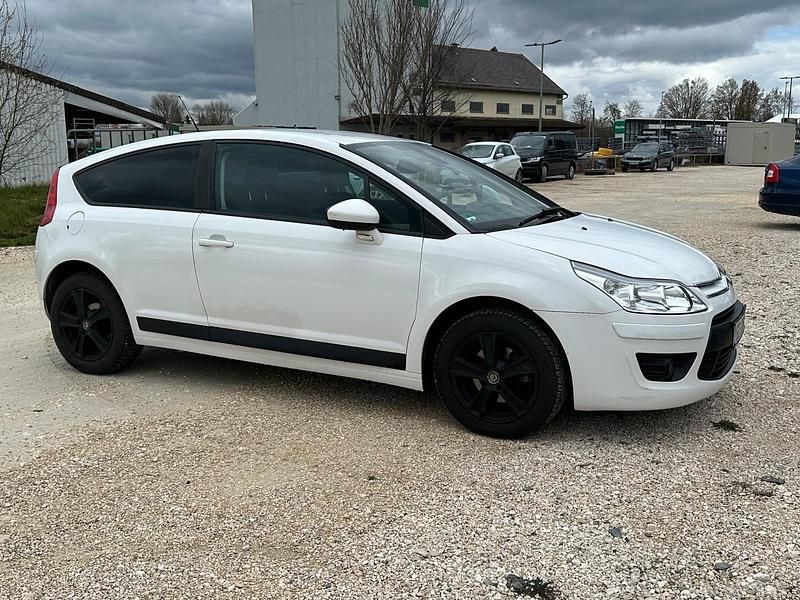 Second-hand Citroën C4 150 CP (110 kW) 2010 Alb Coupe
