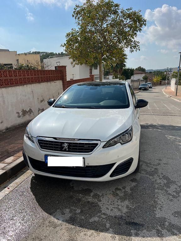 Weiß Gebraucht 2015 Peugeot 308 GT Limousine | 6.500 € (Superpreis) - Bild 1/4