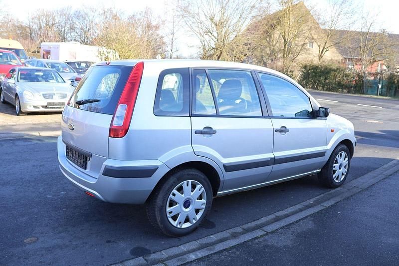 Gebraucht Ford Fusion Style 68 PS (50 kW) 2009 Silber Kleinwagen