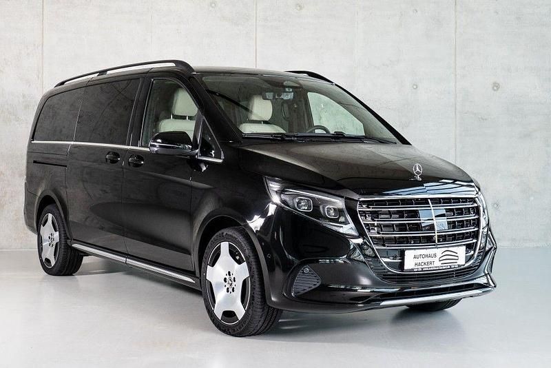 Schwarz Neu 2025 Mercedes V300 Exclusive Van / Kleinbus | 94.900 € (Superpreis) - Bild 1/4
