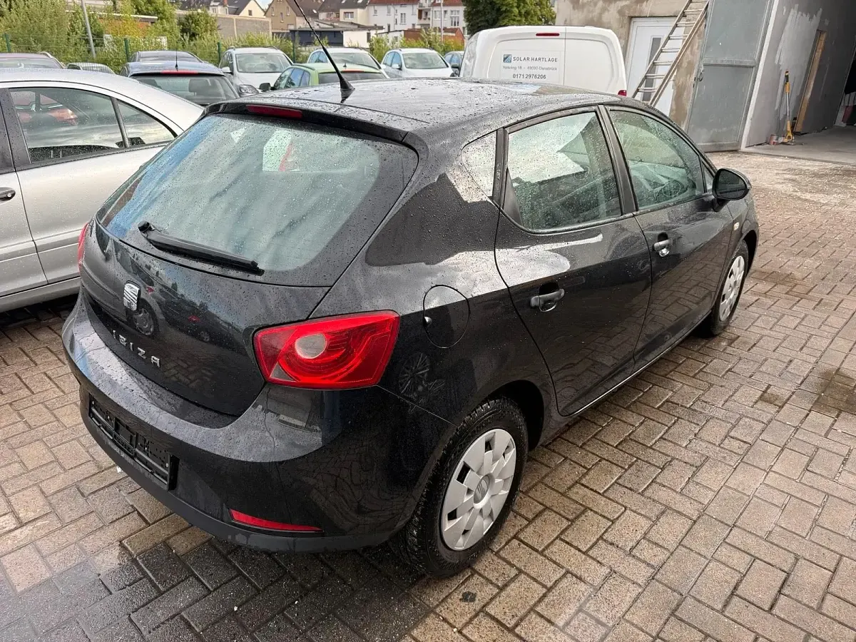 Gebraucht Seat Ibiza 86 PS (63 kW) 2011 Schwarz Kleinwagen