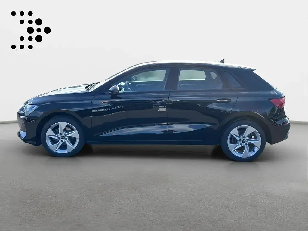 Gebraucht Audi A3 Advanced Plus 150 PS (110 kW) 2025 Mythosschwarz metallic Limousine