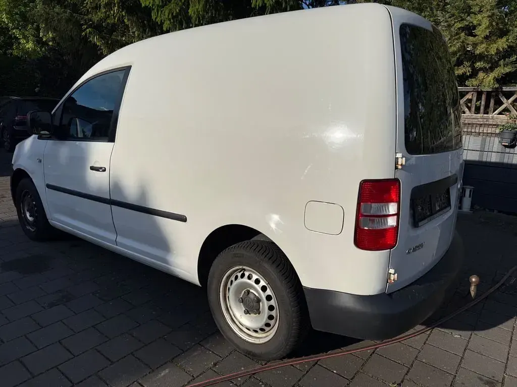 Gebraucht VW Caddy 102 PS (75 kW) 2013 Weiß Van / Kleinbus