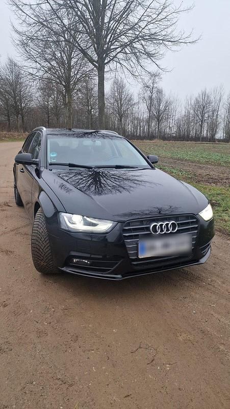 Gebraucht 2013 Audi A4 Kombi | 10.500 € (Teuer) - Bild 1/4