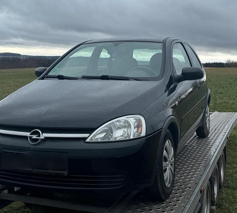 Gebraucht Opel Corsa 58 PS (42 kW) 2002 Schwarz Kleinwagen