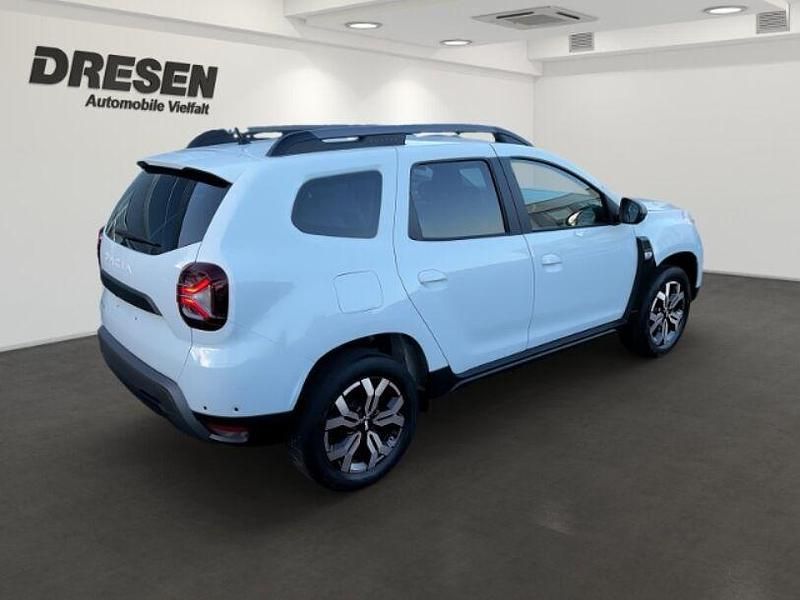 Gebraucht Dacia Duster Journey 150 PS (110 kW) 2022 Weiß SUV
