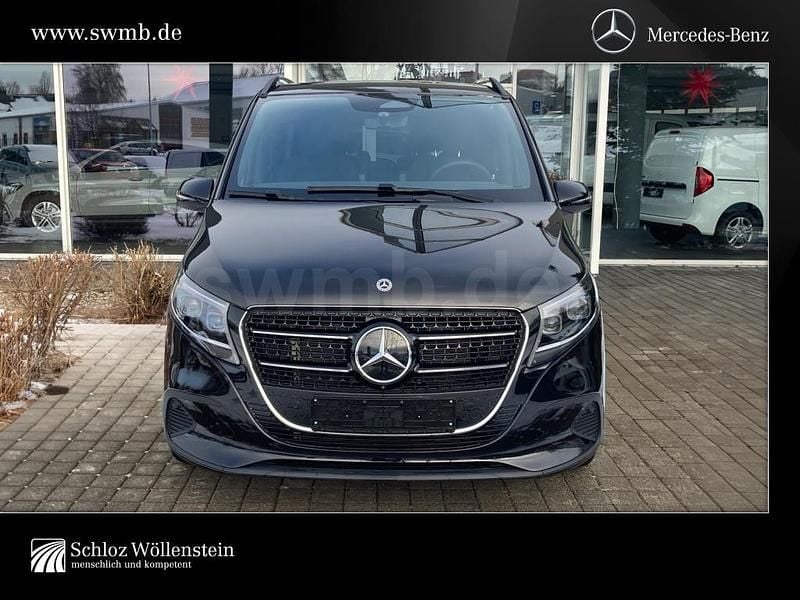 Gebraucht Mercedes V300 Style 237 PS (174 kW) 2025 Schwarz Van / Kleinbus