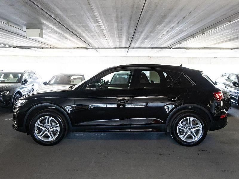 Gebraucht Audi Q5 Advanced Plus 299 PS (219 kW) 2022 Brillantschwarz SUV