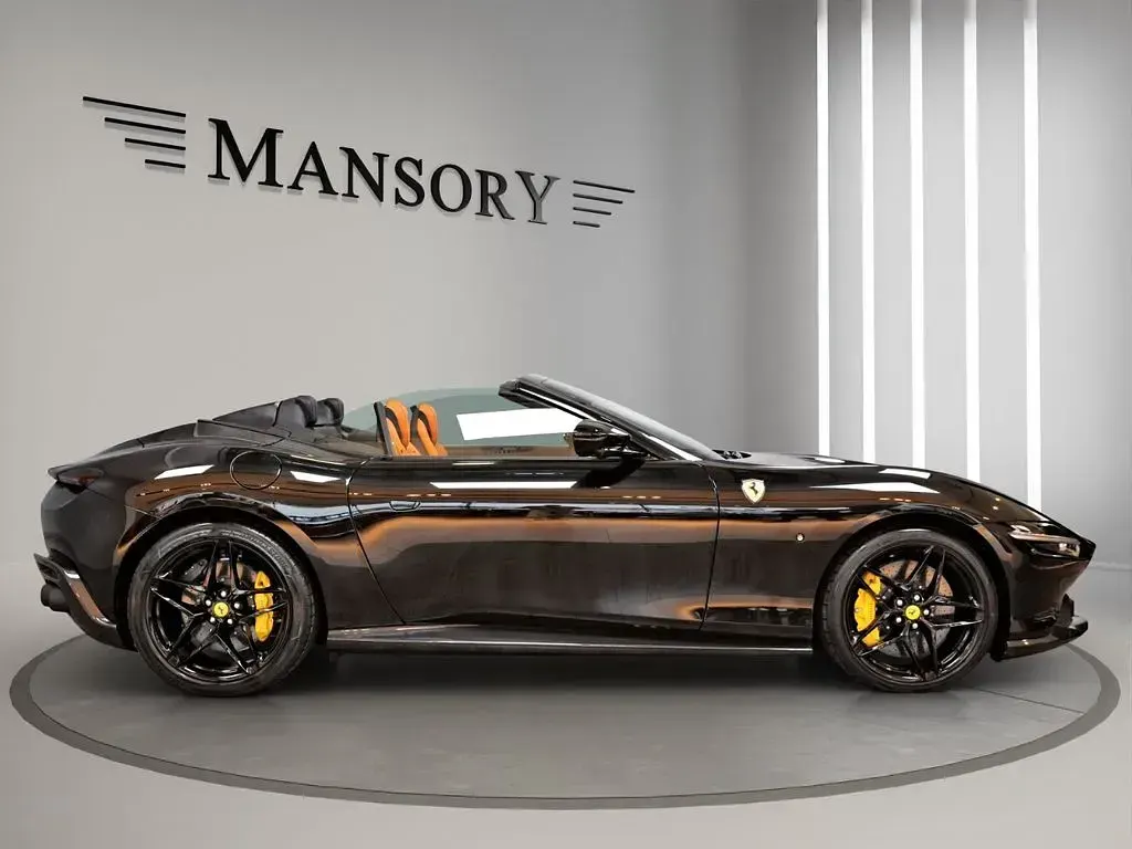 Nouă Ferrari Roma 620 CP (456 kW) 2026 Negru Cabrio