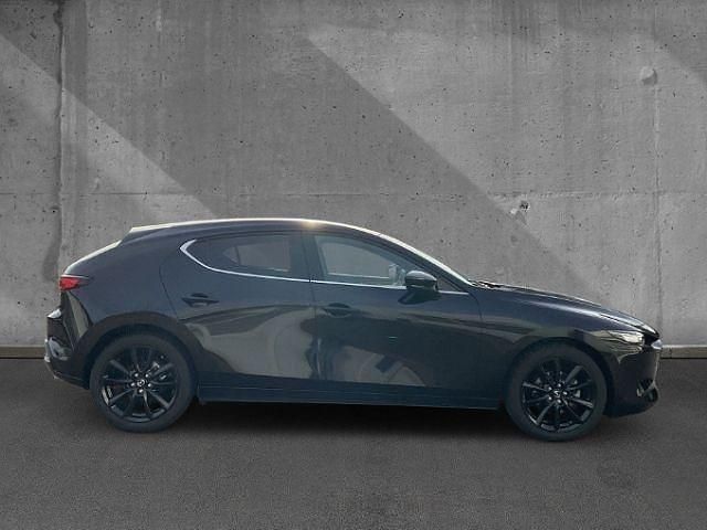 Neu Mazda 3 Homura-Line 140 PS (102 kW) 2026 Schwarz Limousine
