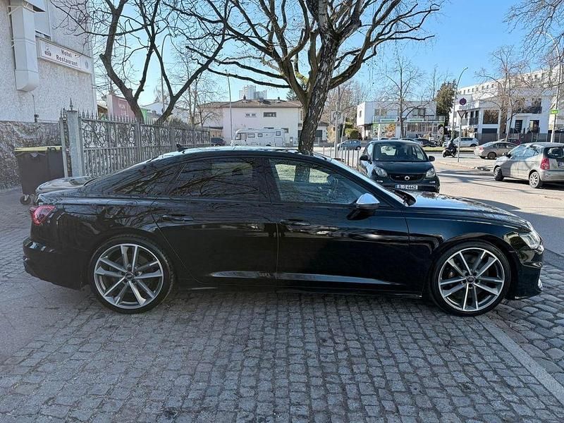 Gebraucht Audi S6 Basis 349 PS (256 kW) 2019 Schwarz Limousine