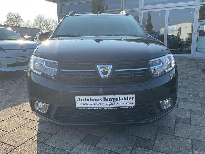 Gebraucht Dacia Logan MCV Comfort 90 PS (66 kW) 2017 Schwarz Limousine