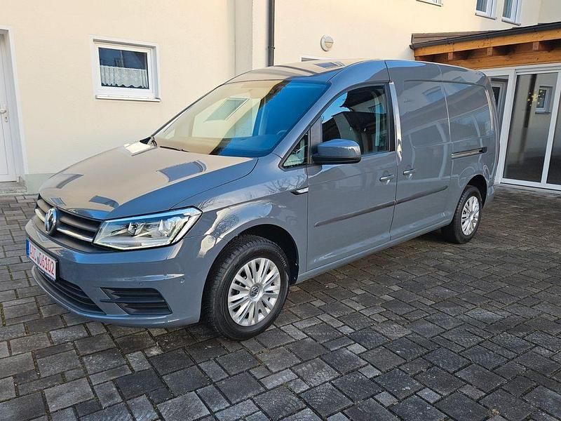 Second-hand VW Caddy 102 CP (75 kW) 2019 Gri Monovolum