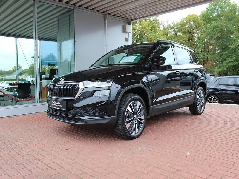 Gebraucht Skoda Karoq Selection 150 PS (110 kW) 2025 Blackmagic perleffekt SUV