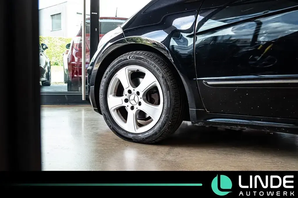 Gebraucht Mercedes A170 116 PS (85 kW) 2005 Schwarz Kleinwagen