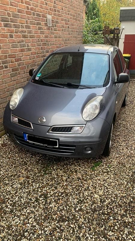 Blau Gebraucht 2010 Nissan Micra Kleinwagen | 3.000 € (Etwas zu teuer) - Bild 1/4