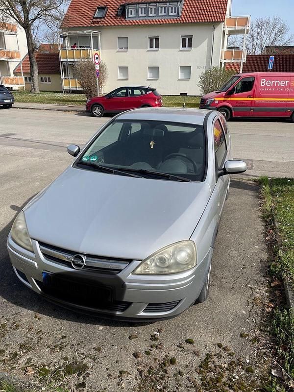 Gebraucht 2005 Opel Corsa Limousine | 730 € (Superpreis) - Bild 1/4