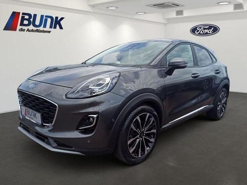 Magnetic metallic (pn4dq) (metallic) Gebraucht 2023 Ford Puma Titanium X Limousine | 21.980 € (Guter Preis) - Bild 1/4