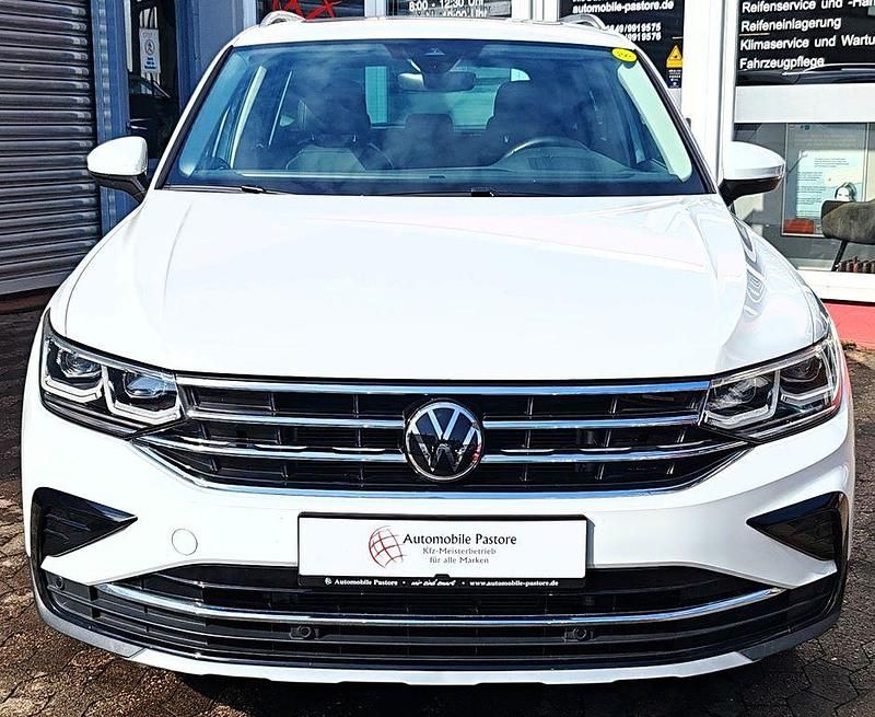 Gebraucht VW Tiguan Elegance 150 PS (110 kW) 2023 Weiß SUV