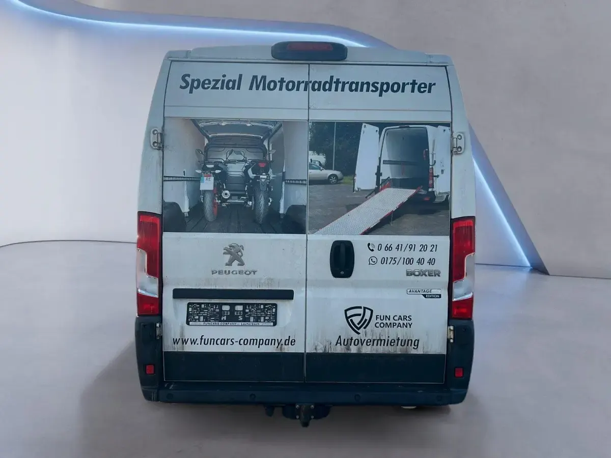 Gebraucht Peugeot Boxer 163 PS (119 kW) 2018 Weiß Van