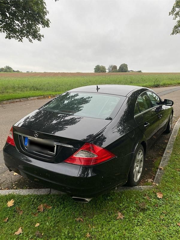 Gebraucht Mercedes CLS320 224 PS (164 kW) 2008 Schwarz Limousine