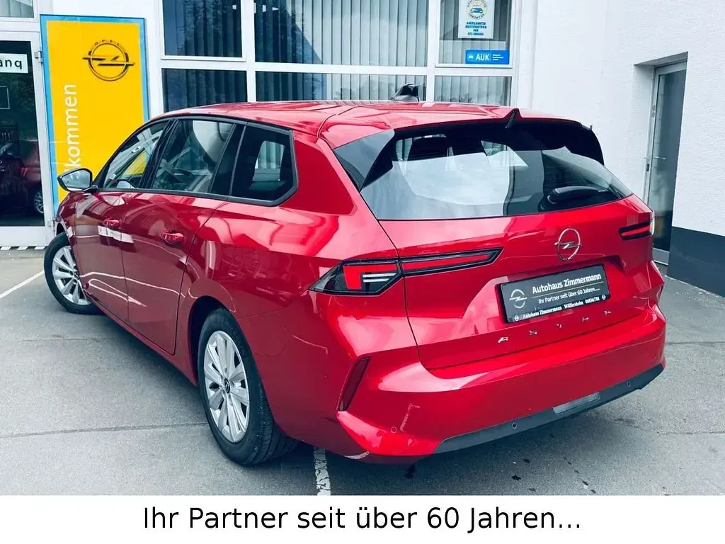 Gebraucht Opel Astra 131 PS (96 kW) 2025 Rot Kleinwagen