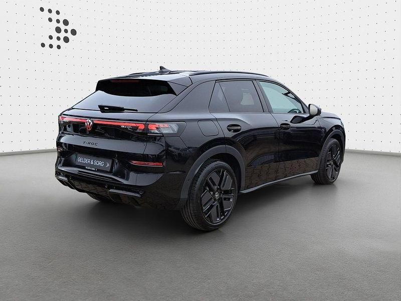 Gebraucht VW T-Roc R-line 150 PS (110 kW) 2026 Grenadillschwarz metallic SUV