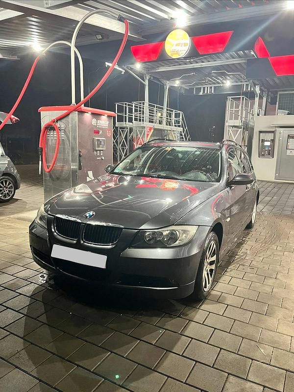 Gebraucht BMW 320 150 PS (110 kW) 2006 Kombi
