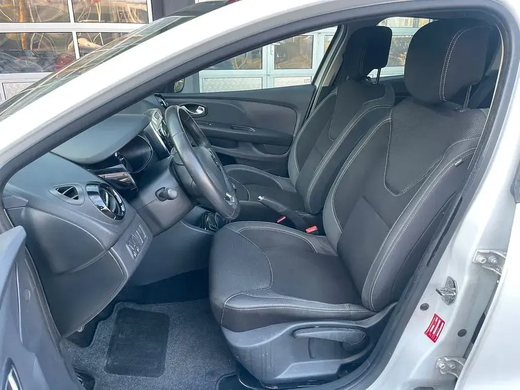Gebraucht Renault Clio Experience 73 PS (53 kW) 2017 Weiß Limousine
