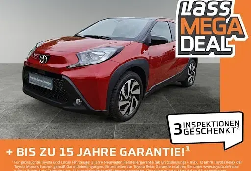 Gebraucht Toyota Aygo X Team 72 PS (52 kW) 2025 Schwarz SUV