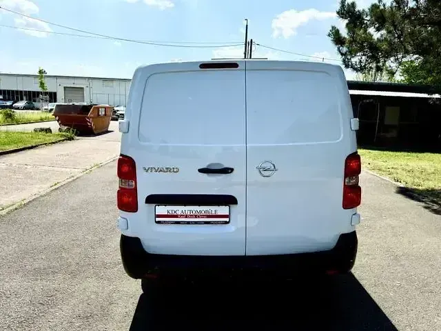 Gebraucht Opel Vivaro Edition 144 PS (105 kW) 2022 Weiß Van / Kleinbus