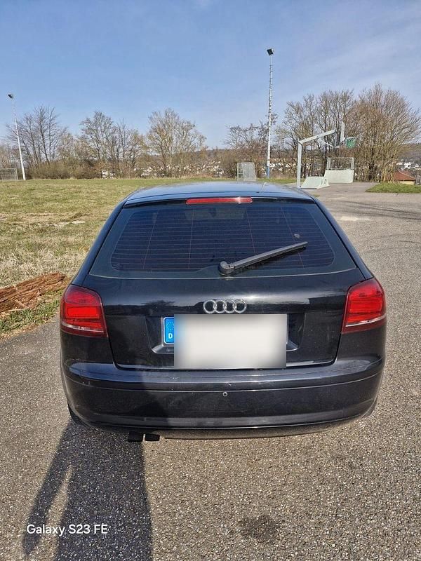Gebraucht Audi A3 Sport 105 PS (77 kW) 2004 Schwarz Kleinwagen