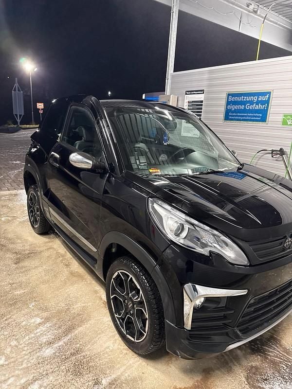 Gebraucht Ligier JS60 15 PS (11 kW) 2022 Schwarz Kleinwagen