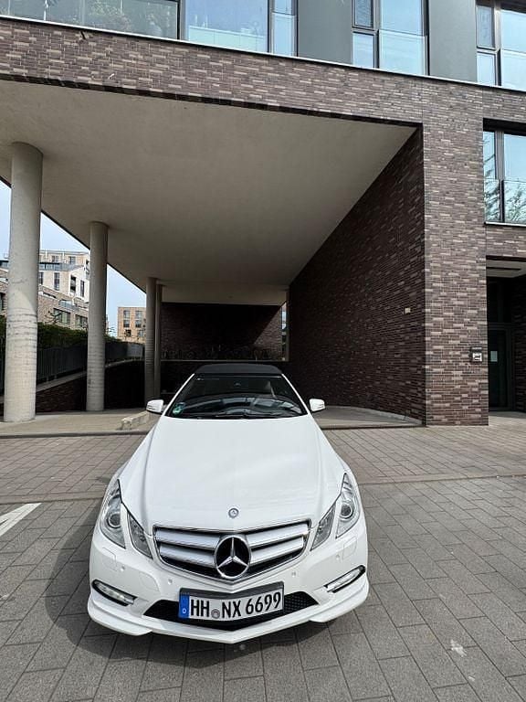 Second-hand Mercedes E250 Elegance 204 CP (150 kW) 2012 Alb Cabrio