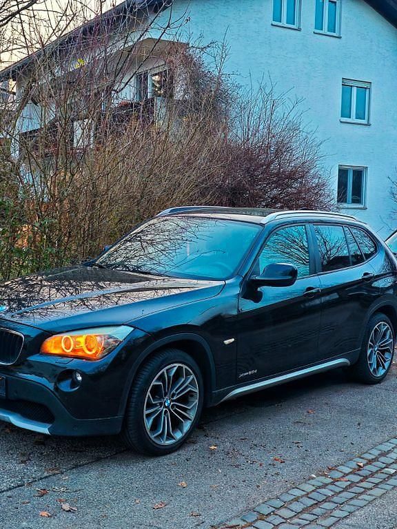 Gebraucht BMW X1 177 PS (130 kW) 2010 Schwarz SUV