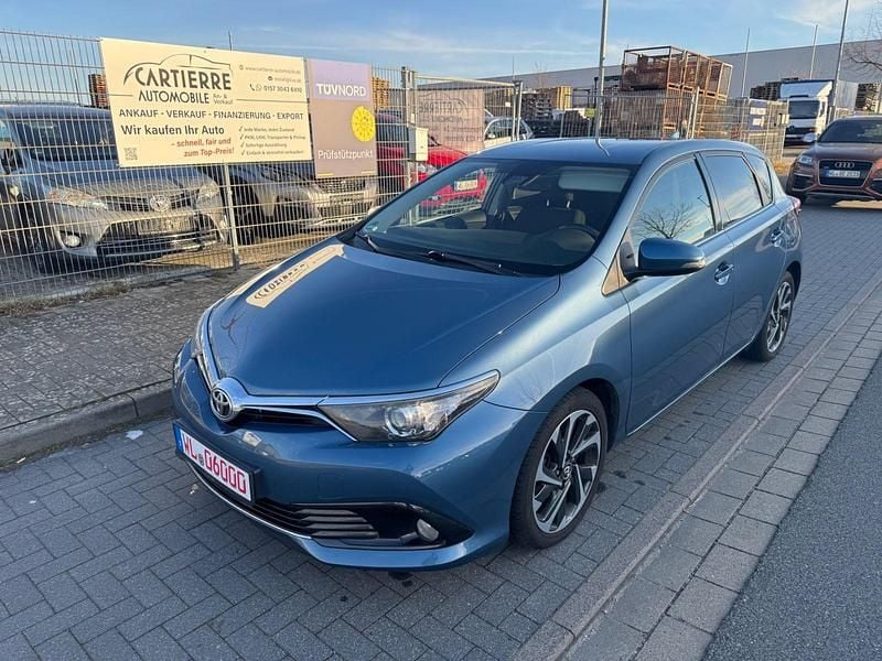 Gebraucht Toyota Auris Design 111 PS (81 kW) 2016 Blau Limousine