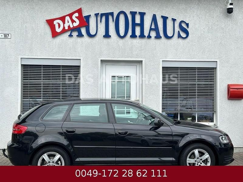 Gebraucht Audi A3 Attraction 102 PS (75 kW) 2009 Schwarz Limousine