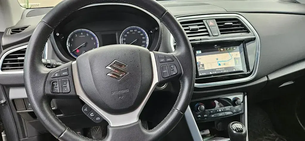 Gebraucht Suzuki SX4 129 PS (94 kW) 2020 Grau Limousine
