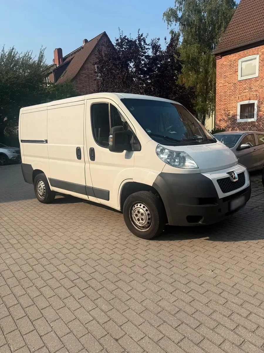 Gebraucht Peugeot Boxer 120 PS (88 kW) 2014 Weiß Van
