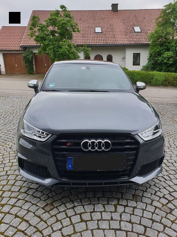 Gebraucht Audi S1 Sportback Ambiente 231 PS (169 kW) 2016 Grau Kleinwagen
