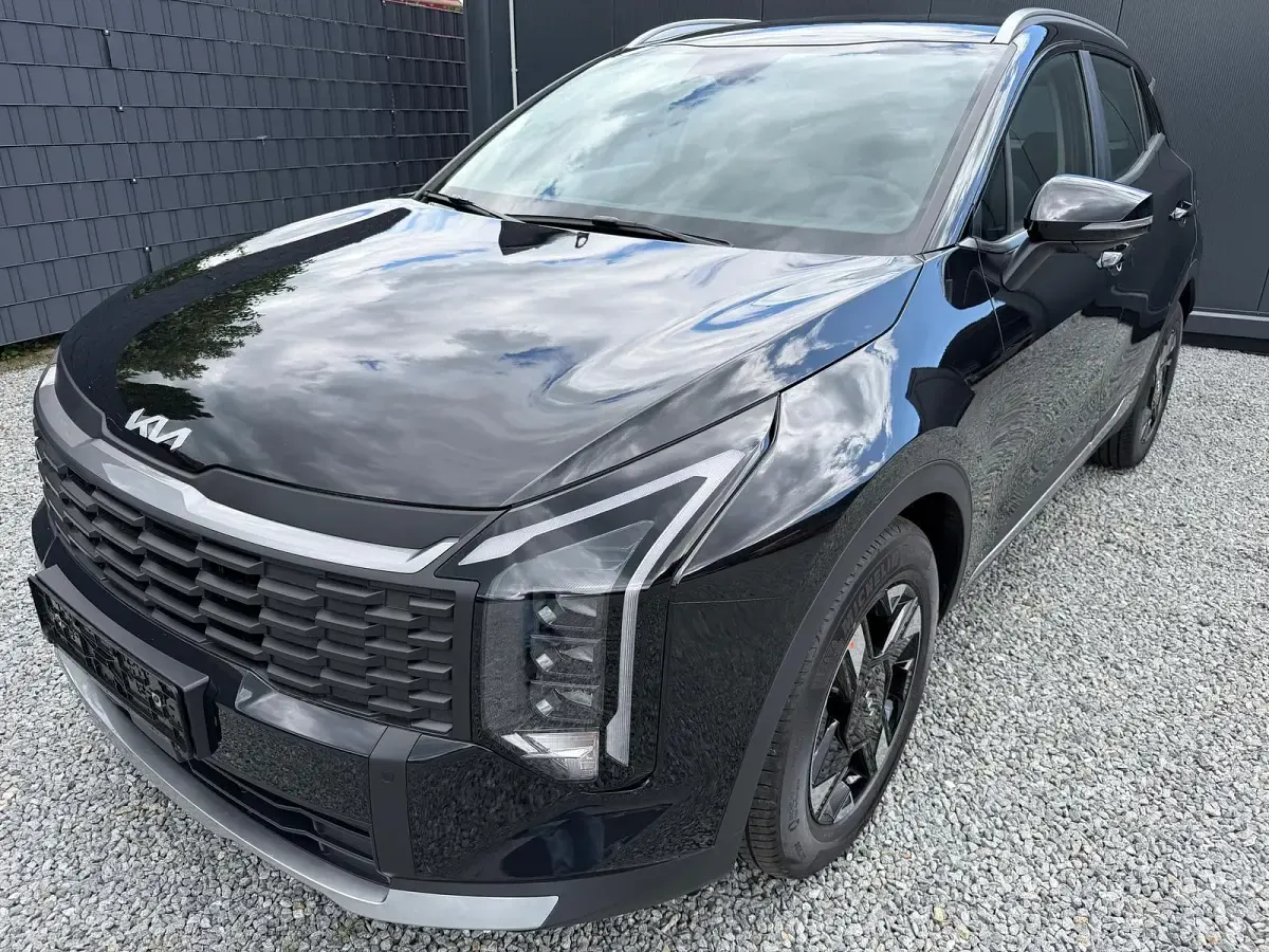 Neu Kia Sportage Silver 179 PS (131 kW) 2026 Black pearl SUV