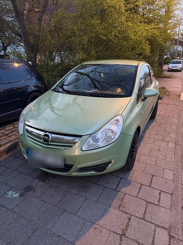 Second-hand Opel Corsa 80 CP (58 kW) 2009 Verde Hatchback
