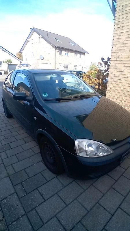 Grün Gebraucht 2001 Opel Corsa Kleinwagen | 999 € (Guter Preis) - Bild 1/4