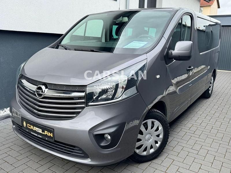 Gebraucht Opel Vivaro 120 PS (88 kW) 2015 Grau Van / Kleinbus