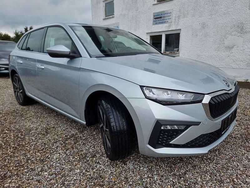 Gebraucht Skoda Scala 116 PS (85 kW) 2024 Silber Kleinwagen
